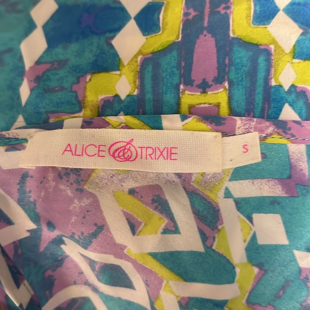Alice & Trixie Silk 80s Geometric Camisole - Picture 3 of 4